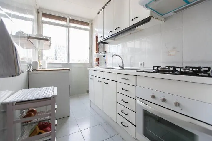 Modern Pad In A Great Old Barrio Apartment Barcelona 0*,